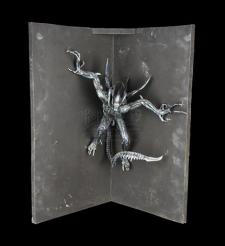 ALIEN VS. PREDATOR (2004) - ADI Alien Warrior Maquette