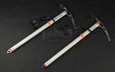 EVEREST (2015) - Pick Axe Set