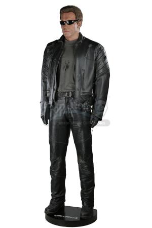 TERMINATOR 3: RISE OF THE MACHINES (2003) - The Terminator's (Arnold Schwarzenegger) Costume