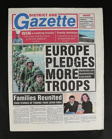 28 WEEKS LATER (2007) - "District One Gazette" Newspaper