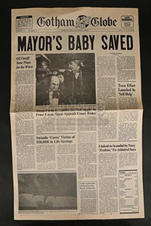 BATMAN RETURNS (1992) - Gotham Globe "Mayor's Baby Saved" Newspaper